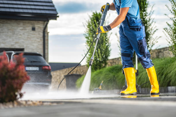 Best Gas Station Cleaning  in Caledonia, MN